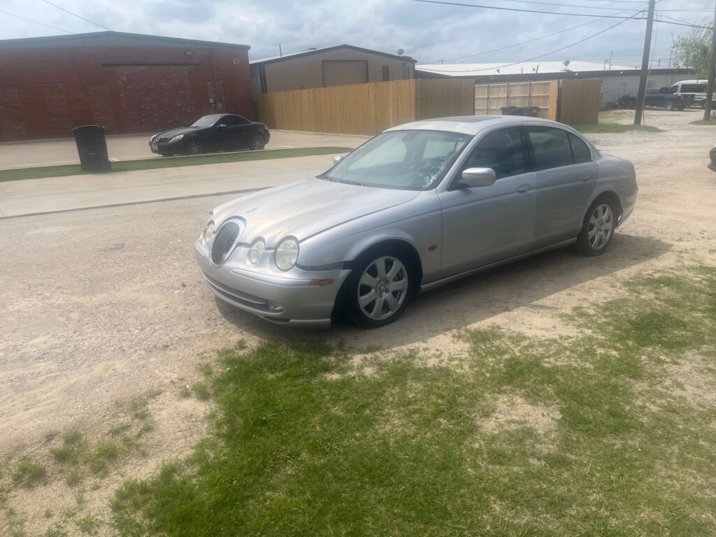 This 2002 Jaguar s-type engine swap is an American Make Over.